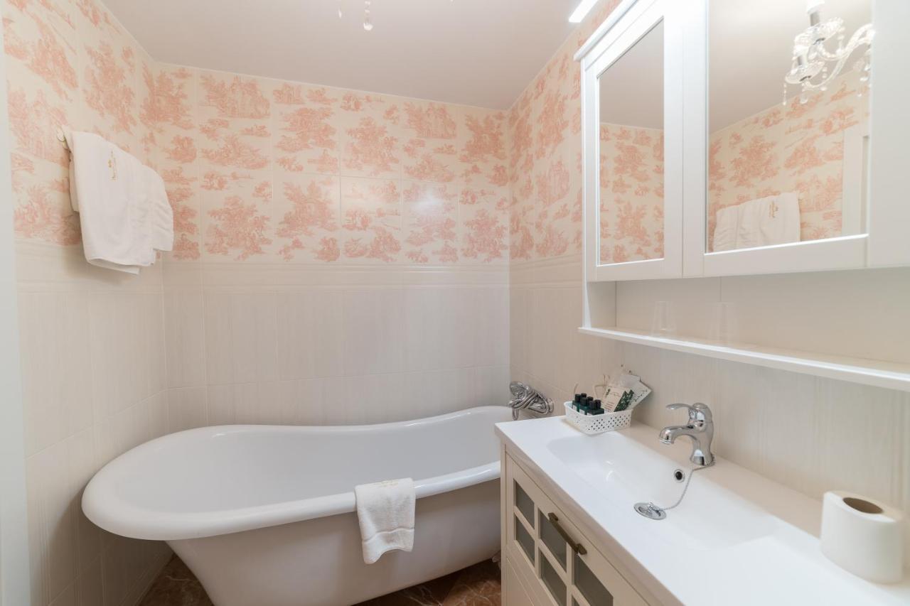 Rey Don Pedro Luxury Home セビリア エクステリア 写真